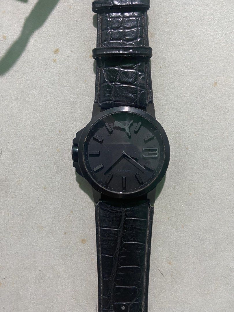 Puma Ultrasize Men's Watch (Category: Men's Watches) located in Binan City. Submitted by retroz_collections (Listing ID 1463324728, Image 1). Description: .