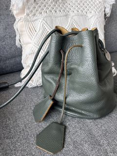 （分類：）位於 。 由 avantvintage 提交（商品編號 1463162343，圖片 1）。簡介： 。