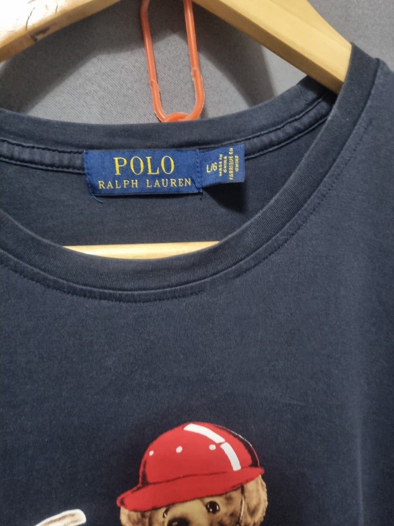 Ralp lauren (Category: Luxury Apparel) located in Manila. Submitted by solotrifting (Listing ID 1463229929, Image 3). Description: ralp lauren size : medium dimension: 19.5x 27 excellent condition.