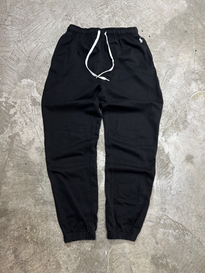 Ralph Lauren Black Jogger Pants (Category: Joggers) located in Manila. Submitted by thriftpoint99 (Listing ID 1463263558, Image 1). Description: 26-34x28 No issue Excellent condition.