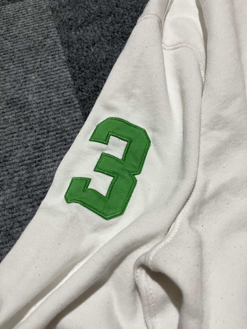Ralph Lauren hoodie pullover big pony logo (Category: Hoodies) located in Naga. Submitted by kots_rojan (Listing ID 1463252632, Image 3). Description: in excellent condition size Xl 25*28.5 dimes no issue complete tags color rate 9.7/10 made in Ph .