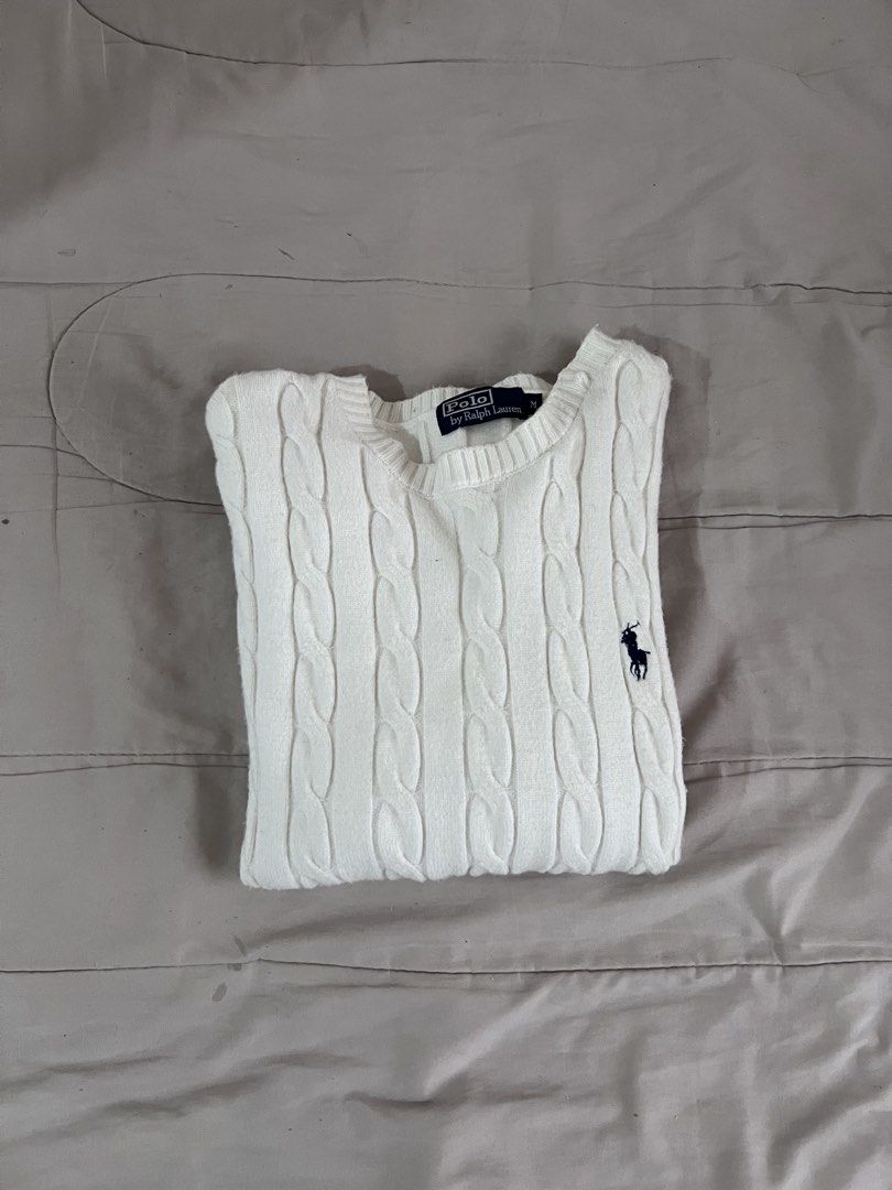 Ralph Lauren Knitted Sweater (Category: Coats, Jackets and Outerwear) located in Mandaluyong City. Submitted by shopwithmeowmy (Listing ID 1463166877, Image 3). Description: .
