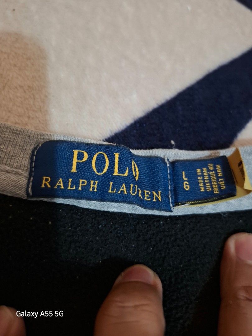 RALPH LAUREN LONGSLEEVE (Category: Coats, Jackets and Outerwear) located in Antipolo. Submitted by goldentiger-ac44 (Listing ID 1463263848, Image 3). Description: RALP LAUREN LONGSLEEVE SWEATSHIRT SIZE LARGE GOOD CONDITION ONLY SIGN OF USAGE PRICE 575 ANTIPOLO CITY LOCATION.