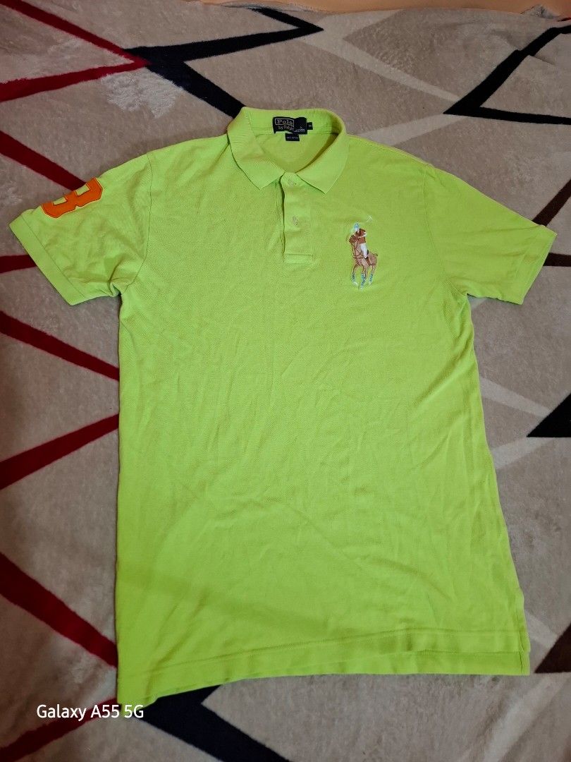 RALPH LAUREN POLO SHIRT (Category: Tshirts & Polo Shirts ) located in Antipolo. Submitted by goldentiger-ac44 (Listing ID 1463266730, Image 1). Description: RALP LAUREN POLO SHIRT SIZE MEDIUM CONDITION: GOOD AS NEW PRICE 775 ANTIPOLO CITY LOCATION.