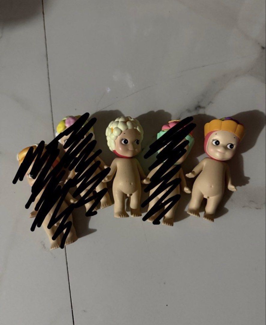 random sonny angels (Category: Designer & Blind Box Toys) located in Manila. Submitted by rubyjanesdy (Listing ID 1463153541, Image 2). Description: - gcash/maya - lalamove or lbc shipping only - original, bought from fullybooked - discounted if bulk buy.