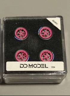 (Category: ) located in . Submitted by NYCE_diecast (Listing ID 1463293864, Image 1). Description: .