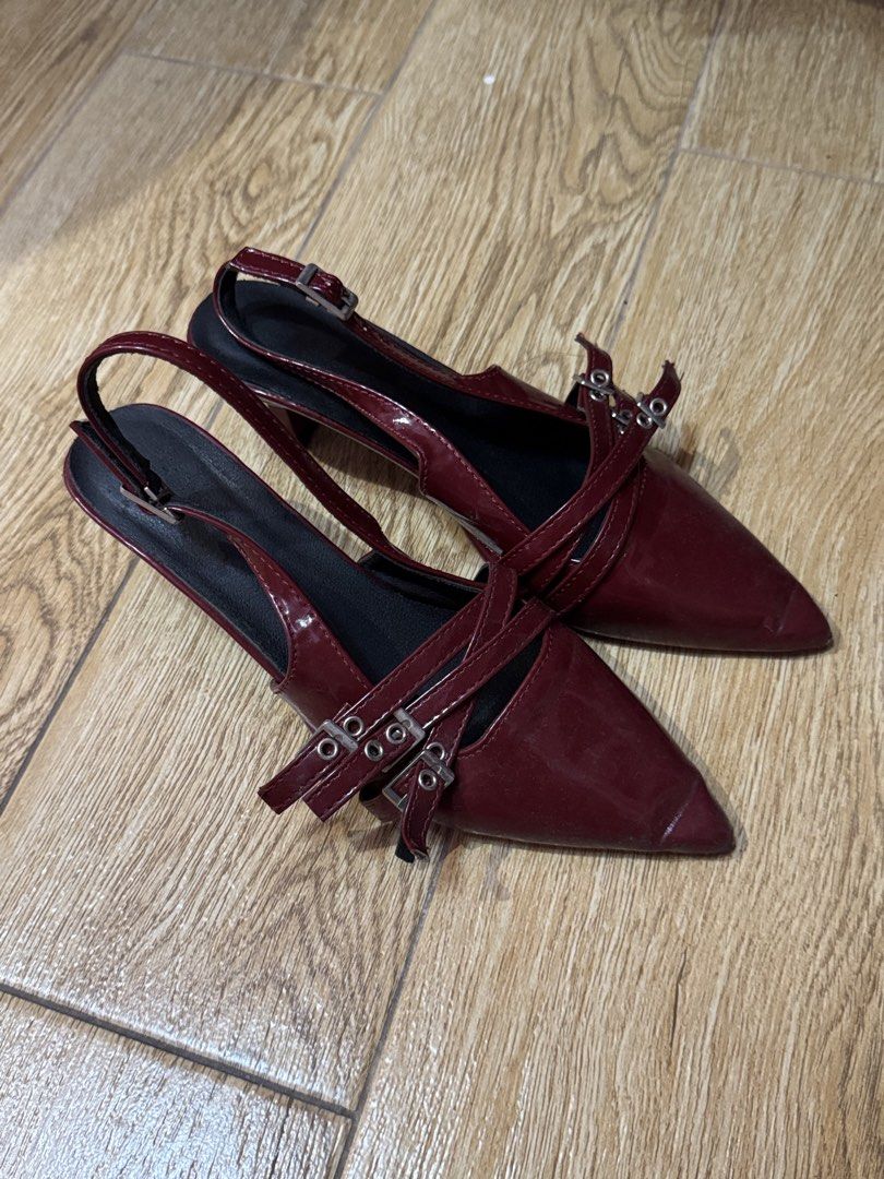 Red Kitten Heels (Category: Heels) located in Manila. Submitted by shaineee (Listing ID 1463250075, Image 1). Description: - size 38 .