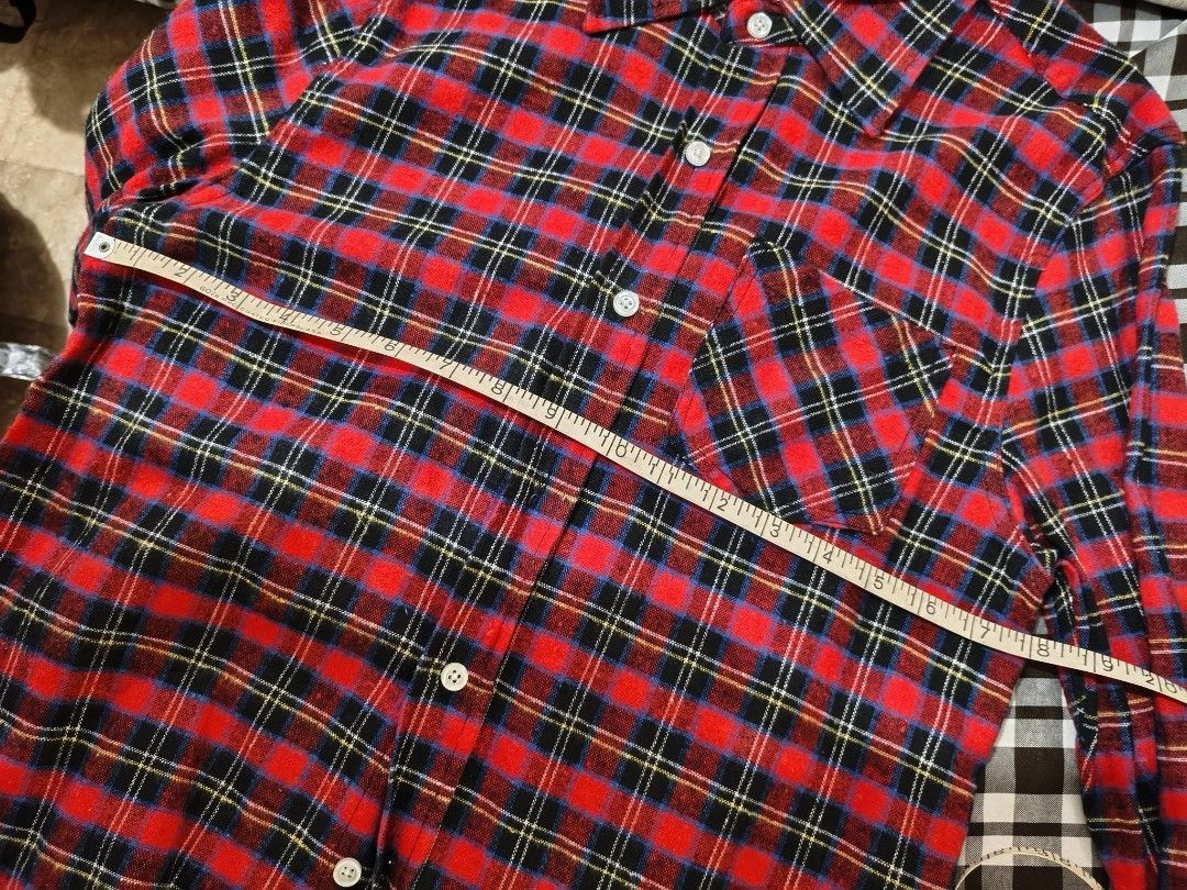 Red Plaid Flannel Shirt (Category: Tshirts & Polo Shirts ) located in Paranaque City. Submitted by leinad333 (Listing ID 1463252162, Image 3). Description: Width: 18 Full Length: 22 Sleeve Length: 24 Unisex good sa mga petite or 5ft person RFS: Decluttering.
