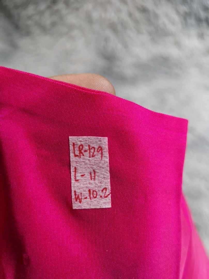 Red Soft handkerchief (Category: Handkerchief & Pocket Squares) located in Santa Cruz. Submitted by jmy_surplus.2 (Listing ID 1463123444, Image 2). Description: Size ; L - 11 W - 10.2 Color ; Red Type ; Handkerchief Brand ; No brand Material ; Cotton Style ; Red Cotton handkerchief LR 129 JMY 3 Batch #223.