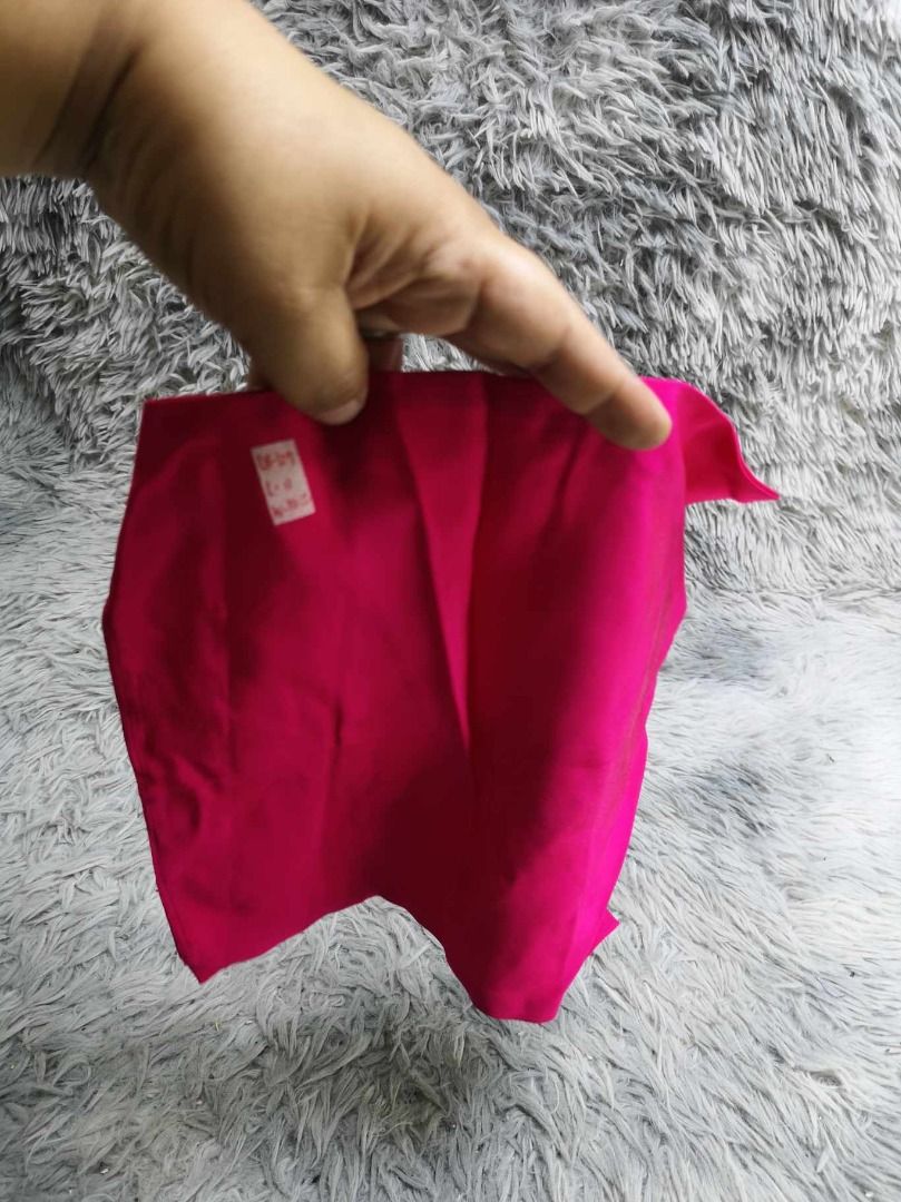 Red Soft handkerchief (Category: Handkerchief & Pocket Squares) located in Santa Cruz. Submitted by jmy_surplus.2 (Listing ID 1463123444, Image 3). Description: Size ; L - 11 W - 10.2 Color ; Red Type ; Handkerchief Brand ; No brand Material ; Cotton Style ; Red Cotton handkerchief LR 129 JMY 3 Batch #223.