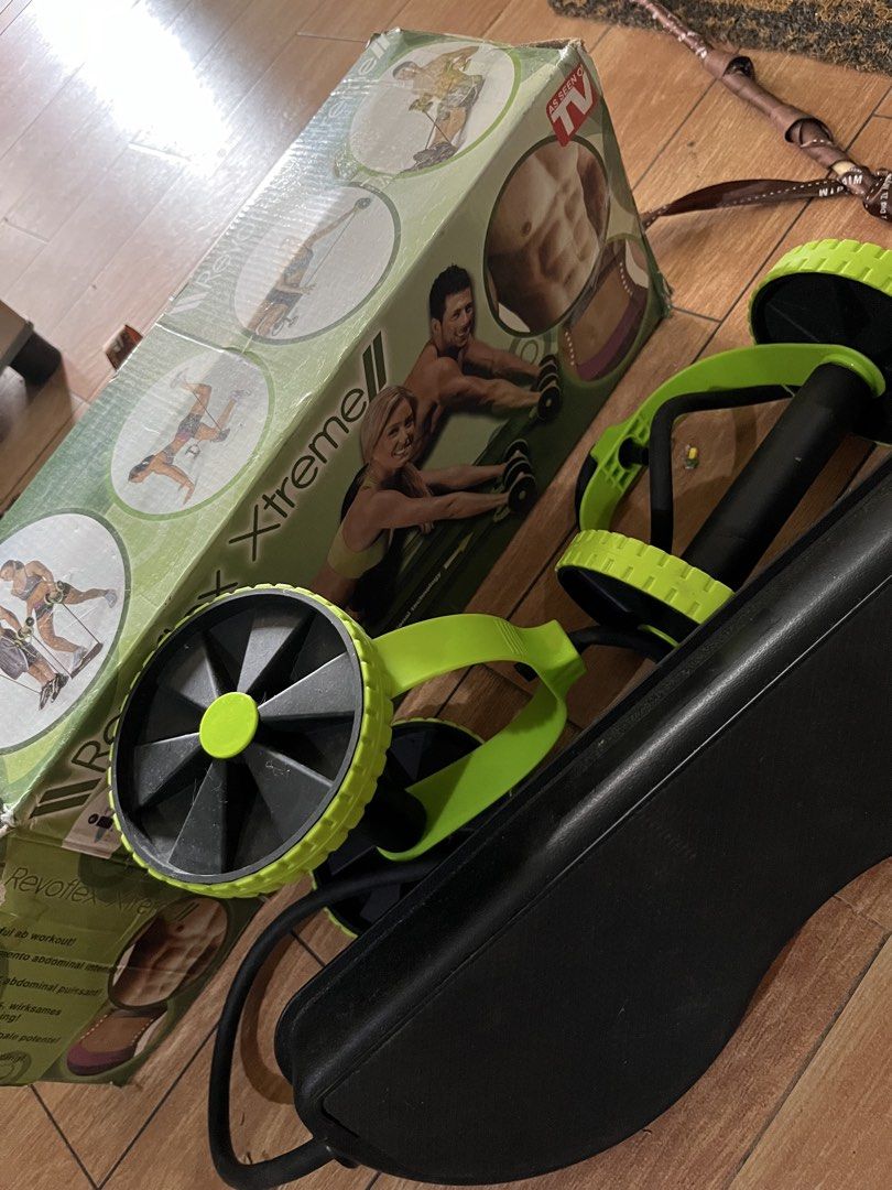 Revoflex Xtreme II Abdominal Roller (Category: Cardio & Fitness Machines) located in Manila. Submitted by gindeclutters (Listing ID 1463133365, Image 2). Description: rfs, tinamad na mag workout haha.