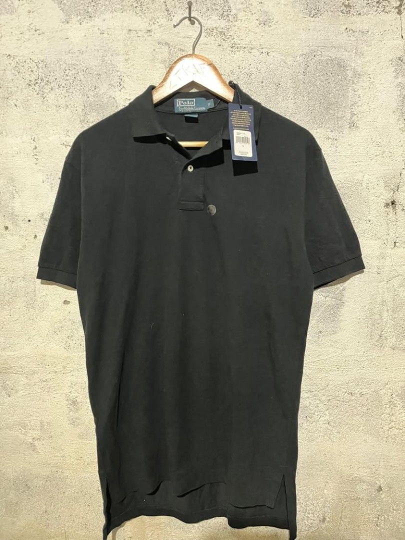 RL POLO (Category: Formal Shirts) located in Bacolod City. Submitted by zthrift24 (Listing ID 1463264332, Image 3). Description: POLO RL SMALL BUT FITTING TO LARGE L 31 W 22 CONDI 9 COLOR 9 NO ISSUE NEED WASH.