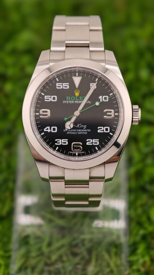 Rolex Airking 40mm Reference 116900 (Category: Luxury Watches) located in Muntinlupa City. Submitted by noeyslittlecloset (Listing ID 1463135651, Image 1). Description: Rolex Airking 40mm Reference 116900 2019 Complete Set Open for 3rd party authentication Meetup for sure buyers BGC / Alabang Php 435k .