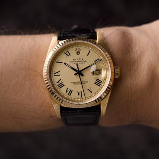 (Category: ) located in . Submitted by theswisswatcher (Listing ID 1463163828, Image 1). Description: .