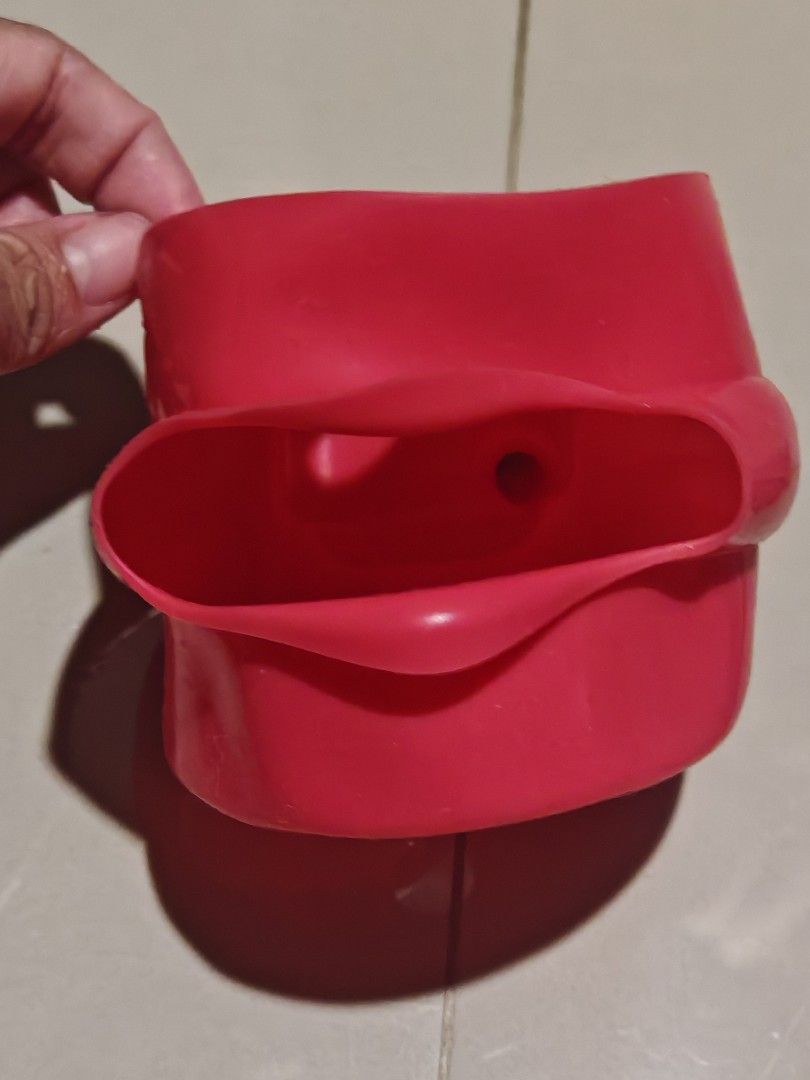 Rubber Cheek (Adult) (Category: Stationery & School Supplies) located in Pasay City. Submitted by leilei7 (Listing ID 1463266755, Image 1). Description: Never been used. Rubber Cheek Adult. .