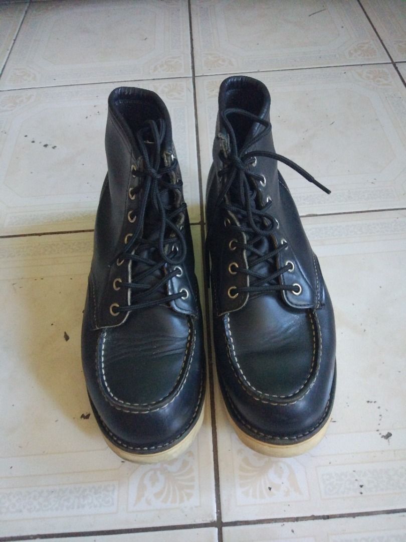 RW Moc Toe Boot US8 (Category: Boots) located in Pasay City. Submitted by denimdude.ph (Listing ID 1463204822, Image 1). Description: resoled.