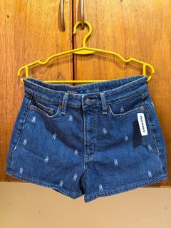 (Category: ) located in . Submitted by charisarifinds (Listing ID 1463274268, Image 1). Description: .