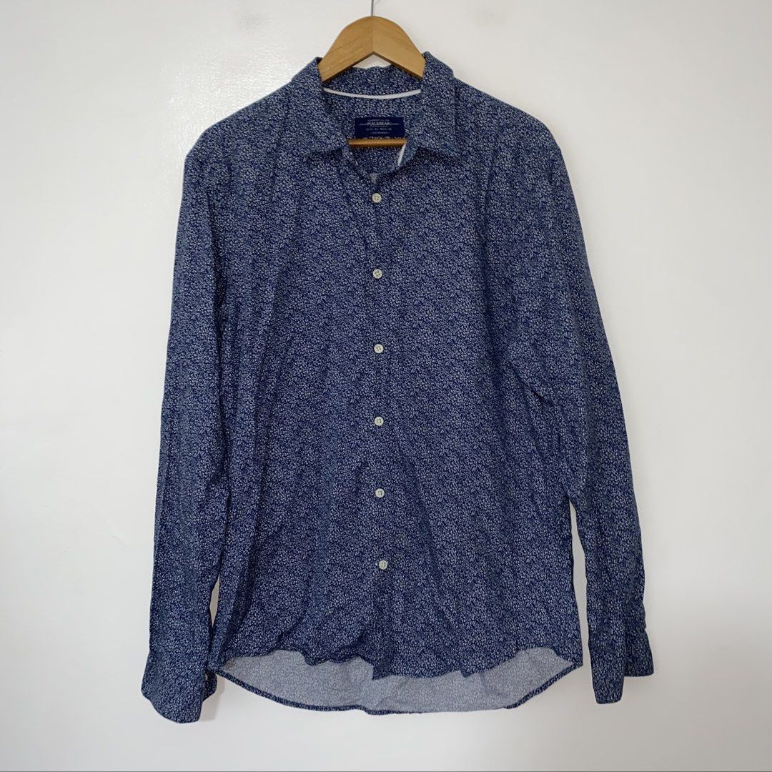 SALE‼️PULL&BEAR men long sleeve top (Category: Formal Shirts) located in San Jose del Monte. Submitted by mamiracky (Listing ID 1463228202, Image 1). Description: .