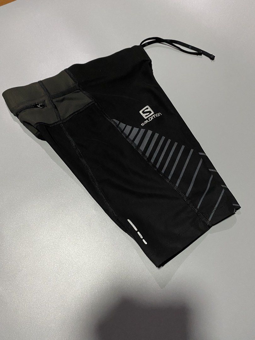 Salomon Endurance Tights (Category: Activewear) located in Alcala. Submitted by zookarchive (Listing ID 1463269169, Image 1). Description: Salomon Endurance Tights short Road &Trail Running Color:Black Size Small Mens 26-30 waist Length 16 inches Like new condition no flaws Retails @ 80euros Selling for only ₱1,899 shipping fee at buyers expense Feel free to offer! .