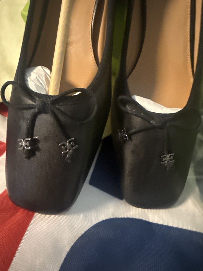 SAM EDELMAN COMFY BLACKE LEATGER SHOES (Category: Foot Care) located in Angeles City. Submitted by migs_font29 (Listing ID 1463325336, Image 2). Description: new.