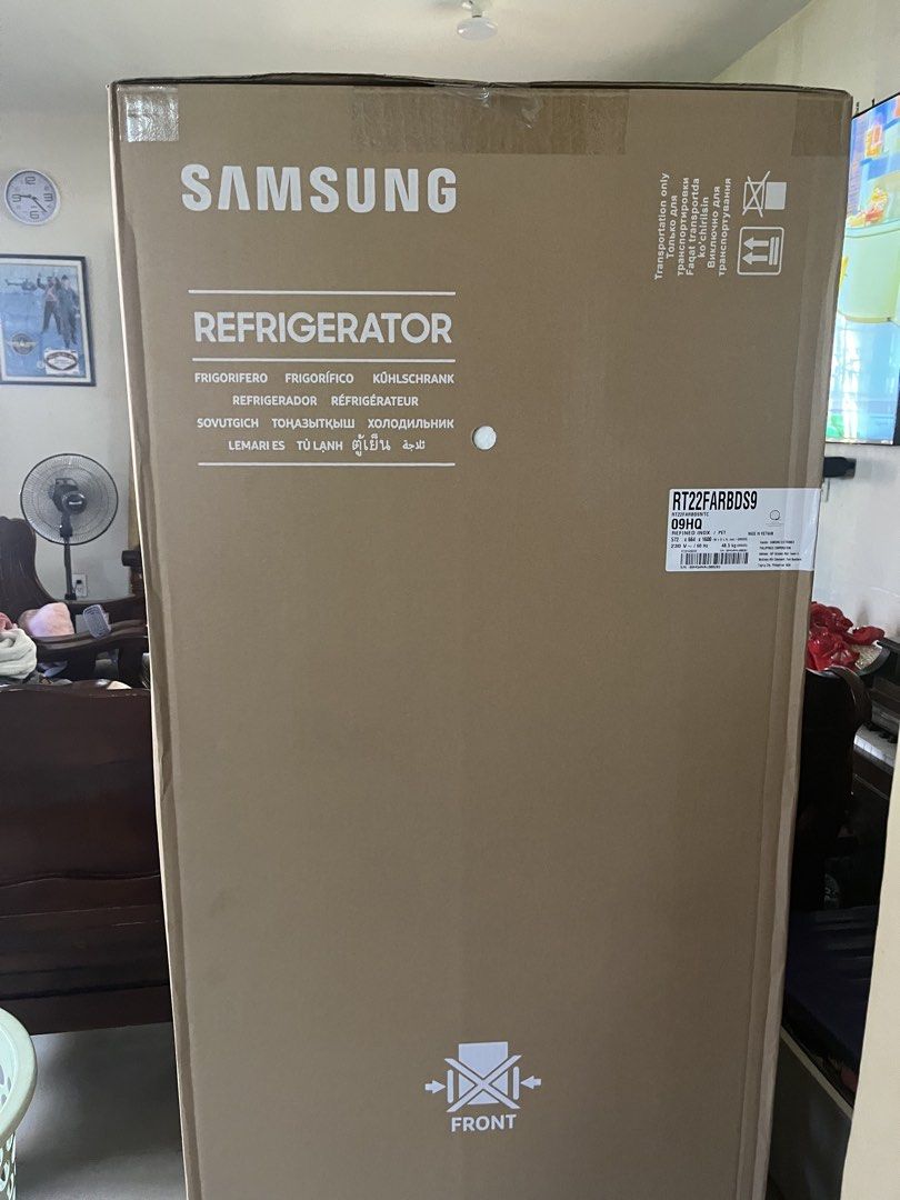 Samsung RT22FARBD S9 Refrigerator (Category: Refrigerators and Freezers) located in Tanza. Submitted by sheridaaannpark (Listing ID 1463129089, Image 1). Description: - Brand New Samsung Refrigerator - Model: RT22FARBD S9 - Color: Silver - Dimensions: 555mm (W) x 1545mm (H) x 637mm (D) - Features: Tempered Glass Shelves, Deodorizer, Interior LED Light - Keeps food fresh and organized https://www.samsung.com/ph/refrigerators/top-mount-freezer/rtf3