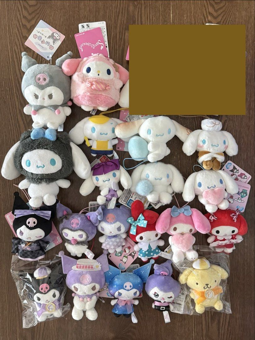 Sanior Kuromi Cinnamoroll Melody 玉桂狗 布甸狗 掛飾 吊飾 公仔 （分類：絨毛玩具）位於 Hong Kong。 由 potato0819 提交（商品編號 1463184445，圖片 1）。簡介： 全新有牌 正版 平日6點後 - 觀塘線：九龍灣至何文田 / 屯馬線：鑽石山至尖東 可順豐到付。