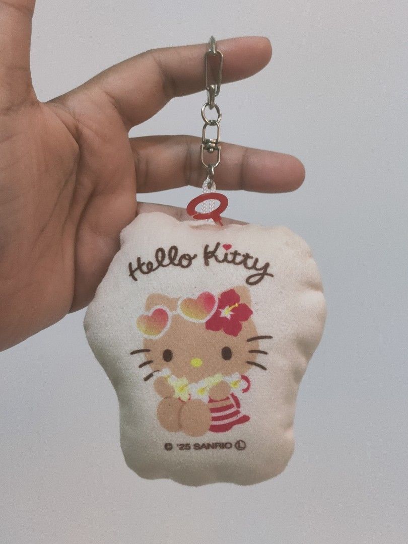 Sanrio '25 Hello Kitty Plush Charm (Category: Plushies & Soft Toys) located in Antipolo. Submitted by bhabiegraciefashionlab (Listing ID 1463232340, Image 2). Description: ✨Sanrio '25 Hello Kitty Plush Charm 🔖like New .label printed on the plush 🇯🇵From Japan 📸Actual Photos posted, what you see is what you'll get 😍Perfect for Sanrio / Hello Kitty Fans/Collectors or for gifting 💸MOP 👉🏻Gcash /Maribank/GoTyme 🚚MOD 👉🏻J&T / Lalamove 👥Meet u