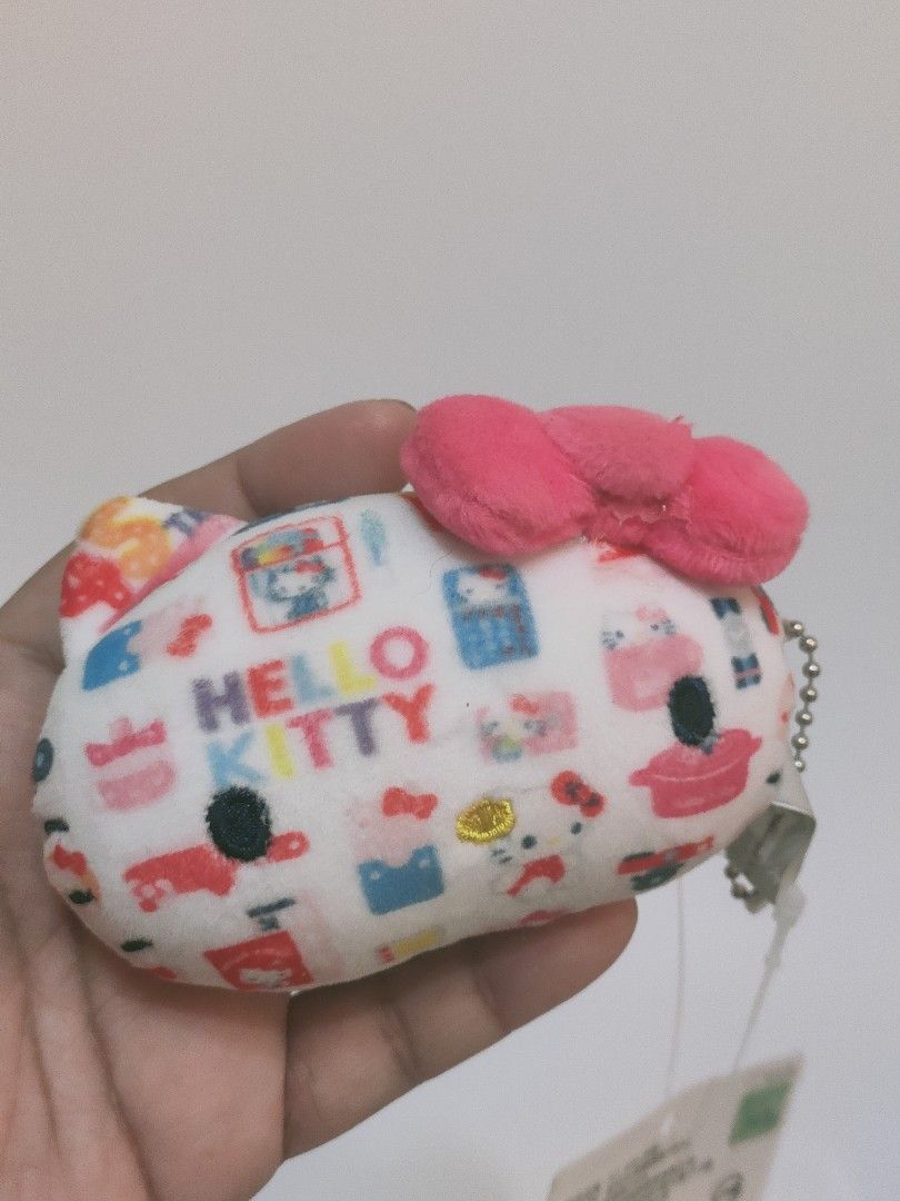 Sanrio Hello Kitty 45th Anniversary Head Plush Charm (Category: Plushies & Soft Toys) located in Antipolo. Submitted by bhabiegraciefashionlab (Listing ID 1463233307, Image 2). Description: ✨Sanrio Hello Kitty 45th Anniversary Head Plush Charm 🔖like New ,clear label 🇯🇵from Japan 📸Actual Photos posted, what you see is what you'll get 😍Perfect for Sanrio / Hello Kitty Fans/Collectors or for gifting 💸MOP 👉🏻Gcash /Maribank/GoTyme 🚚MOD 👉🏻J&
