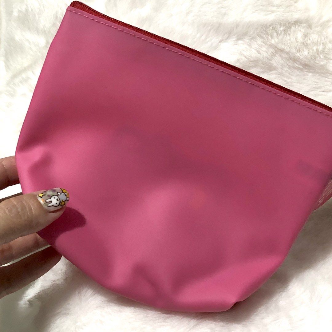 Sanrio Hello Kitty Pouch (Category: Wallets & Card holders) located in Quezon City. Submitted by kitsune.treasures (Listing ID 1463194901, Image 3). Description: *First to pay policy! *1 day reservation only. Failure to pay on time, auto cancel. 📍Quezon City * MOD: J&T | Lalamove * MOP: GCASH | BPI 📦ON HAND AND READY TO SHIP! CONDITION: WHAT YOU SEE IS WHAT YOU GET. Dimensions: Kindly check the photos for the actual measurements. Please check a