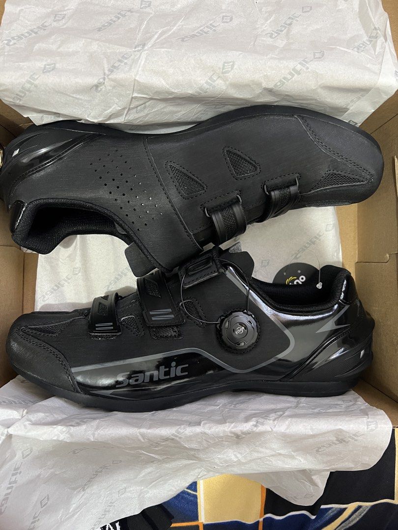 Santic Cycling Shoes (non-clip) (Category: Sneakers) located in Lipa City. Submitted by jfrncnlla (Listing ID 1463140958, Image 2). Description: Santic non-clip cycling shoes (US size 11.5) Brand new Rfs: Decluttering.