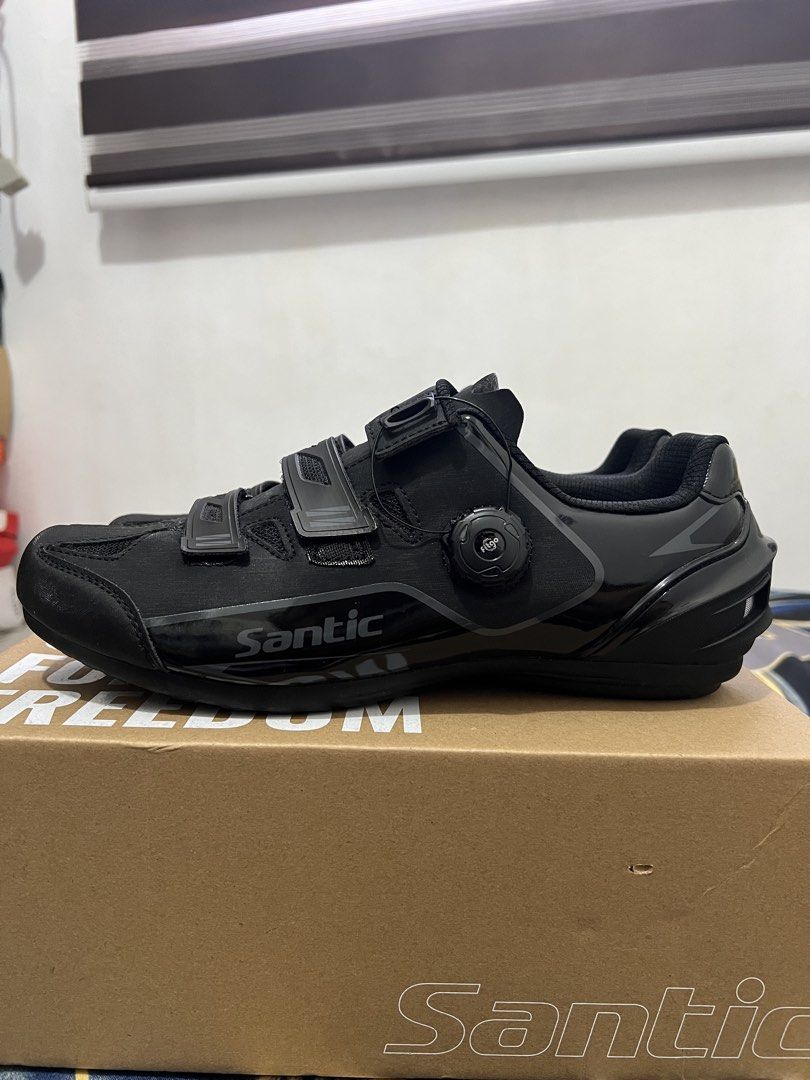 Santic Cycling Shoes (non-clip) (Category: Sneakers) located in Lipa City. Submitted by jfrncnlla (Listing ID 1463140958, Image 1). Description: Santic non-clip cycling shoes (US size 11.5) Brand new Rfs: Decluttering.