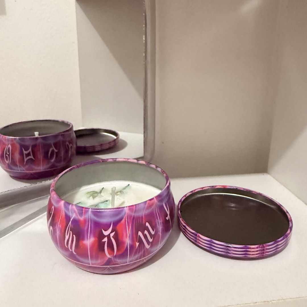 Scented Candle (Category: Home Fragrance) located in Mandaluyong City. Submitted by shesellsseashells_bear (Listing ID 1463181502, Image 1). Description: .