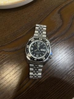 (Category: ) located in . Submitted by jbok_watches. (Listing ID 1463260223, Image 1). Description: .