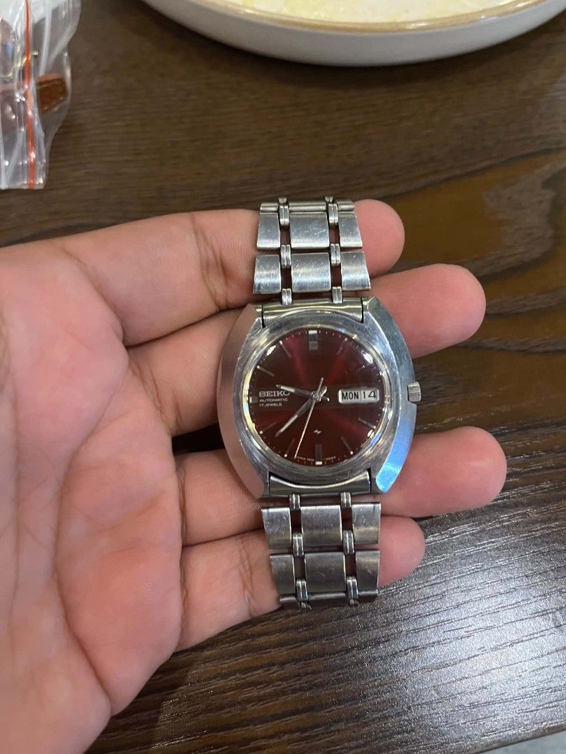 Seiko Automatic Watch Burgundy Dial (Category: Luxury Watches) located in Cebu City. Submitted by jbok_watches. (Listing ID 1463258809, Image 2). Description: - Vintage Seiko automatic watch - Cherry Red dial - Day and date function - Stainless steel bracelet - Runs well - Great for collectors.