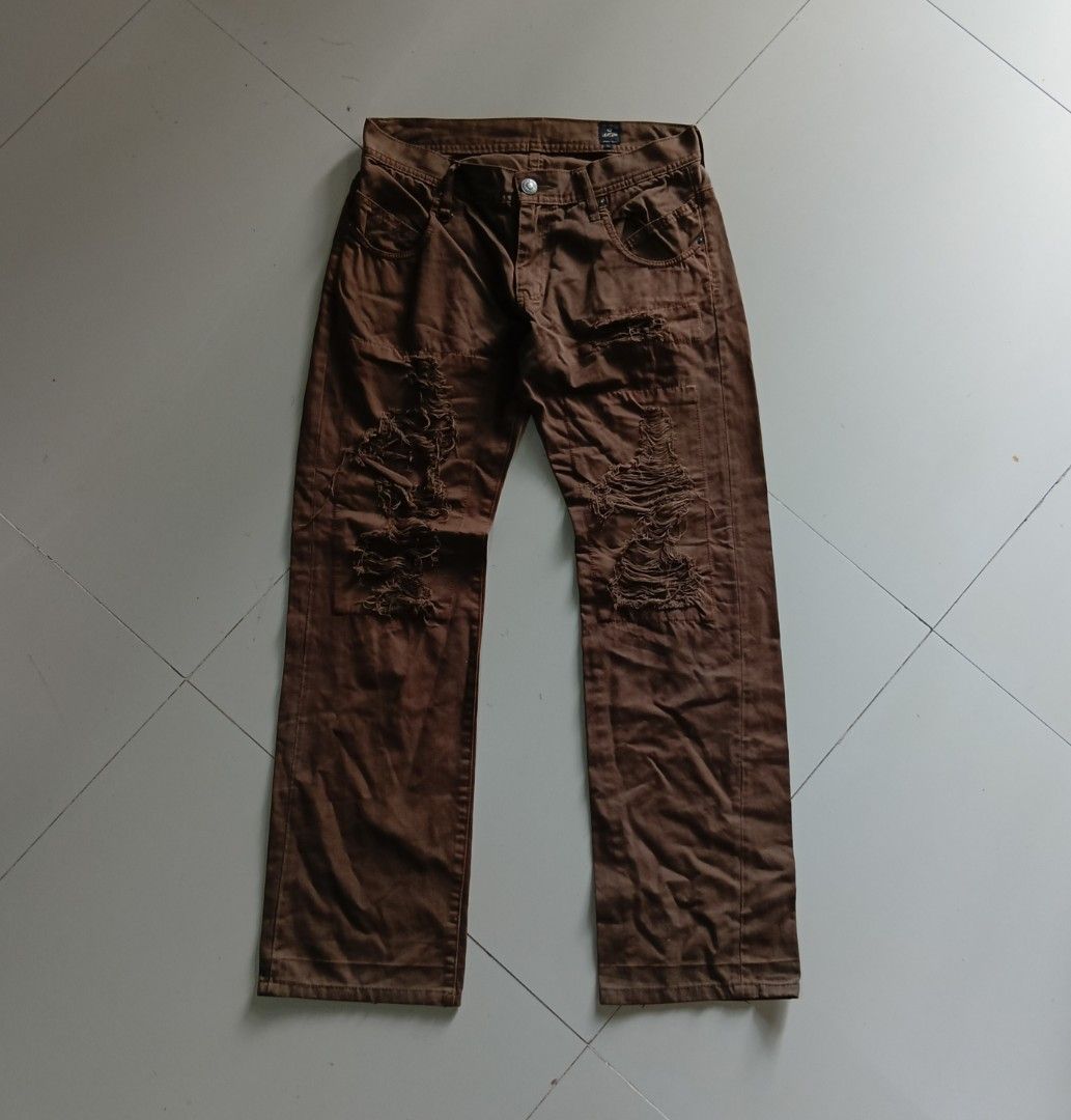 SEMANTIC DESIGN DISTRESSED PANTS (Category: Chinos) located in San Carlos City. Submitted by hufcanoy00671 (Listing ID 1463150562, Image 2). Description: SEMANTIC DESIGN DISTRESSED PANTS✅ LARGE 32 - 34W - 42L - 9L.O Excellent - No issues 800 + Ship✅.