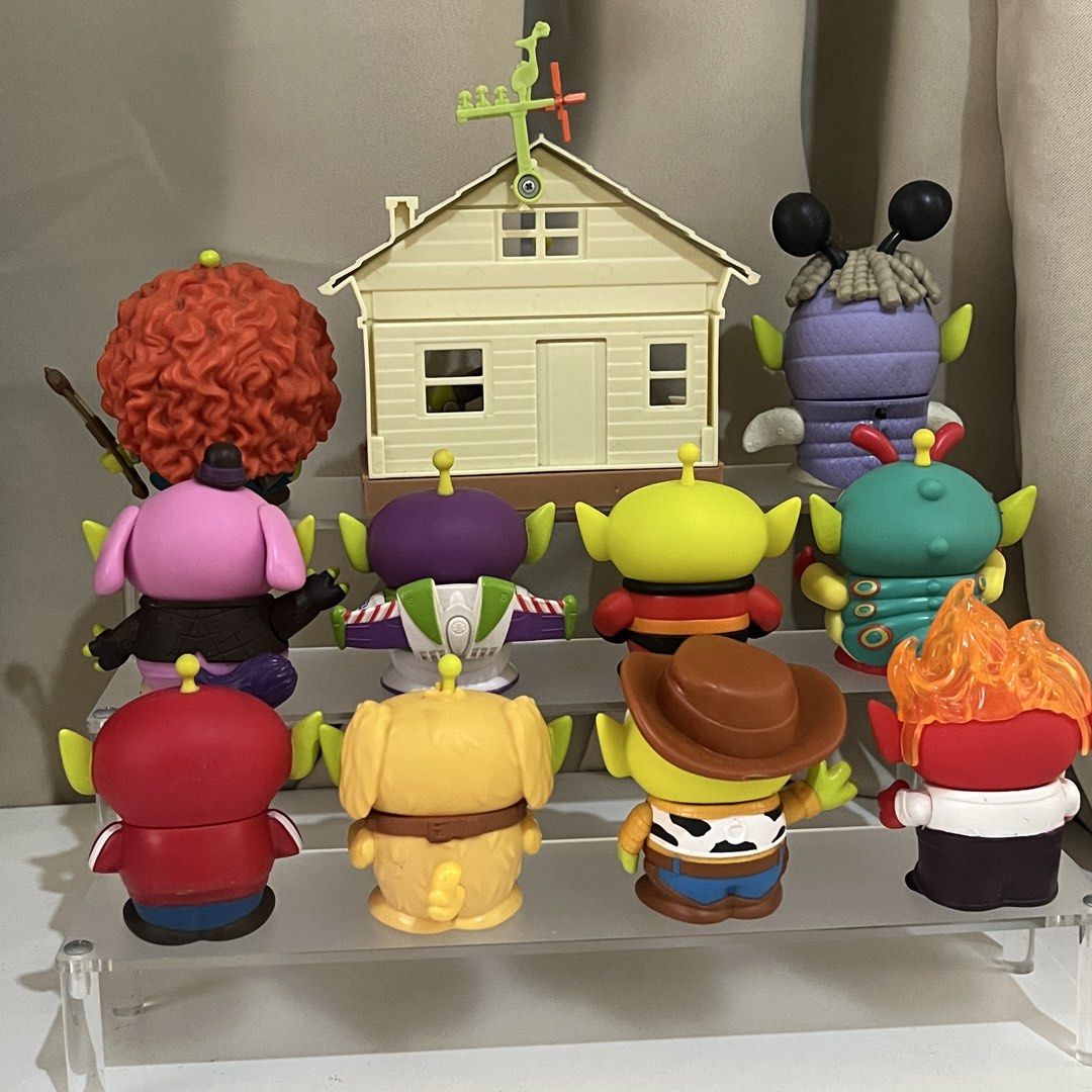 (Set Only) Toy Story Alien Remix (Category: Figurines & Statues) located in Manila. Submitted by nikaniks25 (Listing ID 1463150180, Image 2). Description: Set. Fixed price. Mixed condition. Can send more pics in chat even if not 100% sure buyer hehe.
