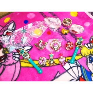 (Category: ) located in . Submitted by ilovebarbie87 (Listing ID 1463281448, Image 1). Description: .