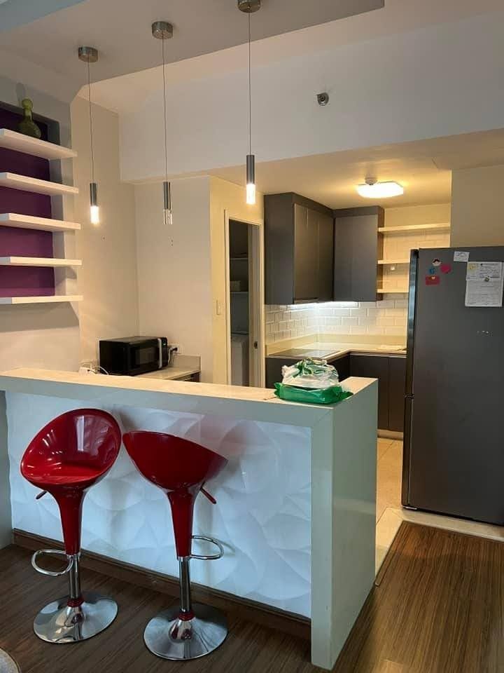 Shang Salcedo Place 2BR for RENT (Category: Apartments & Condos) located in Makati City. Submitted by lemontreerealestateinc. (Listing ID 1463162368, Image 2). Description: FOR RENT SHANG SALCEDO PLACE Salcedo Village, Makati City Furnished 2-bedroom condominium unit for rent at Shang Salcedo Place with a 103 sqm floor area and 1 Parking Slot. This Furnished condo in Salcedo Village offers a comfortable and convenient lifestyle in a prime locatio
