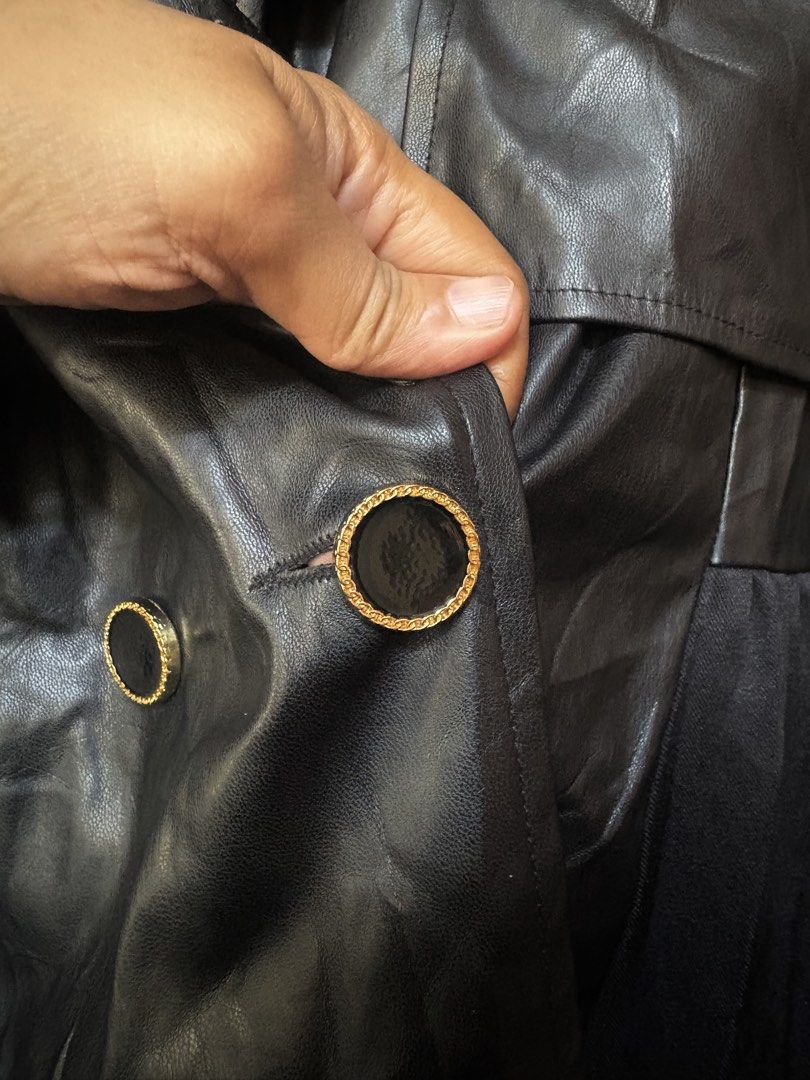 shein leather blazer dress (Category: Coats, Jackets and Outerwear) located in Cavite. Submitted by bambimay30 (Listing ID 1463124923, Image 3). Description: .