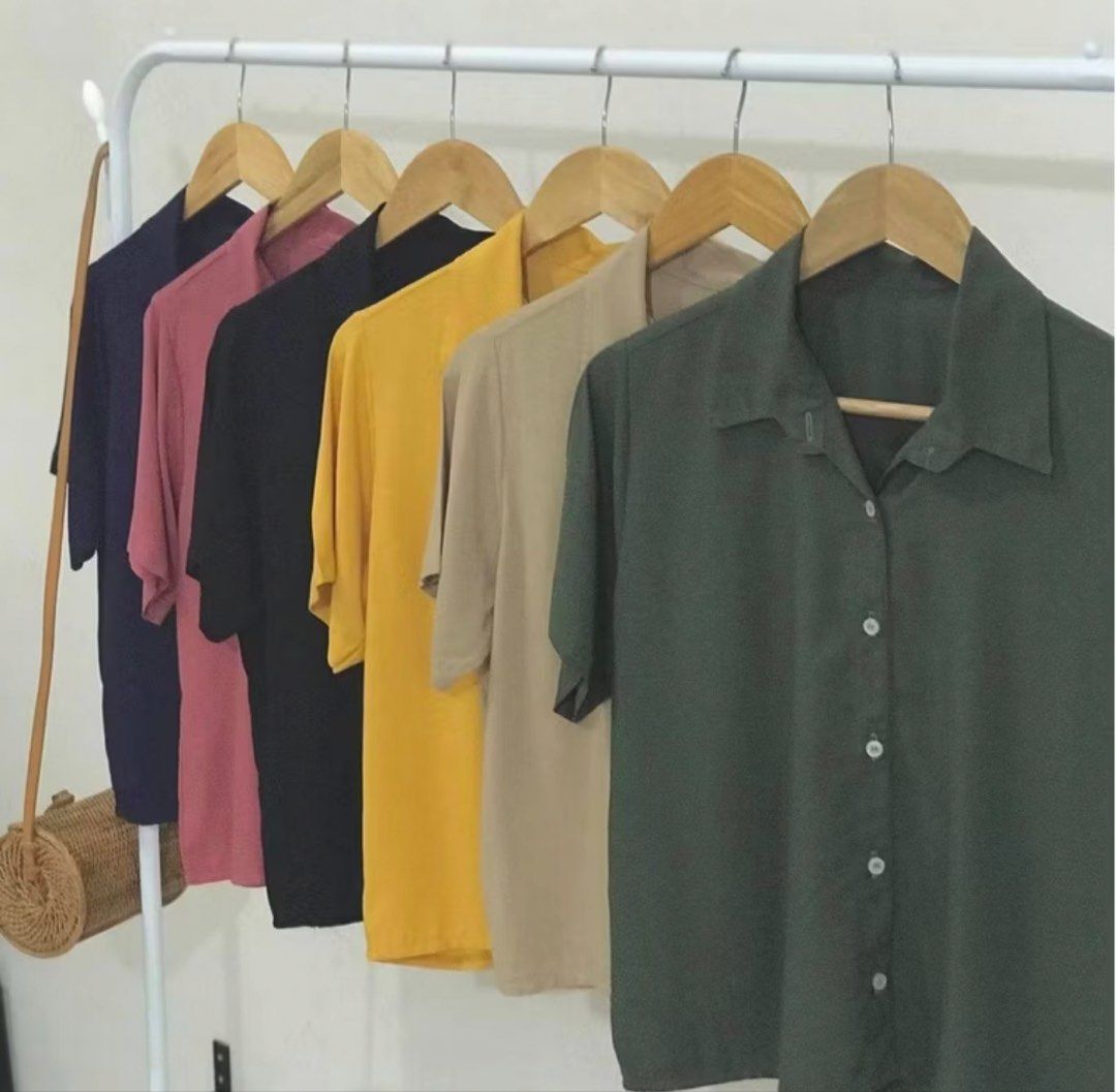Short Sleeve Collared Shirt - Khaki (Category: Shirts) located in Caloocan City. Submitted by allennaint18459 (Listing ID 1463244591, Image 2). Description: Casual short sleeve shirt with a collared neckline. Button-up front. The fabric has a slight sheen. Looks great paired with jeans or shorts. Easy to wear for everyday outings. Available in khaki color only..