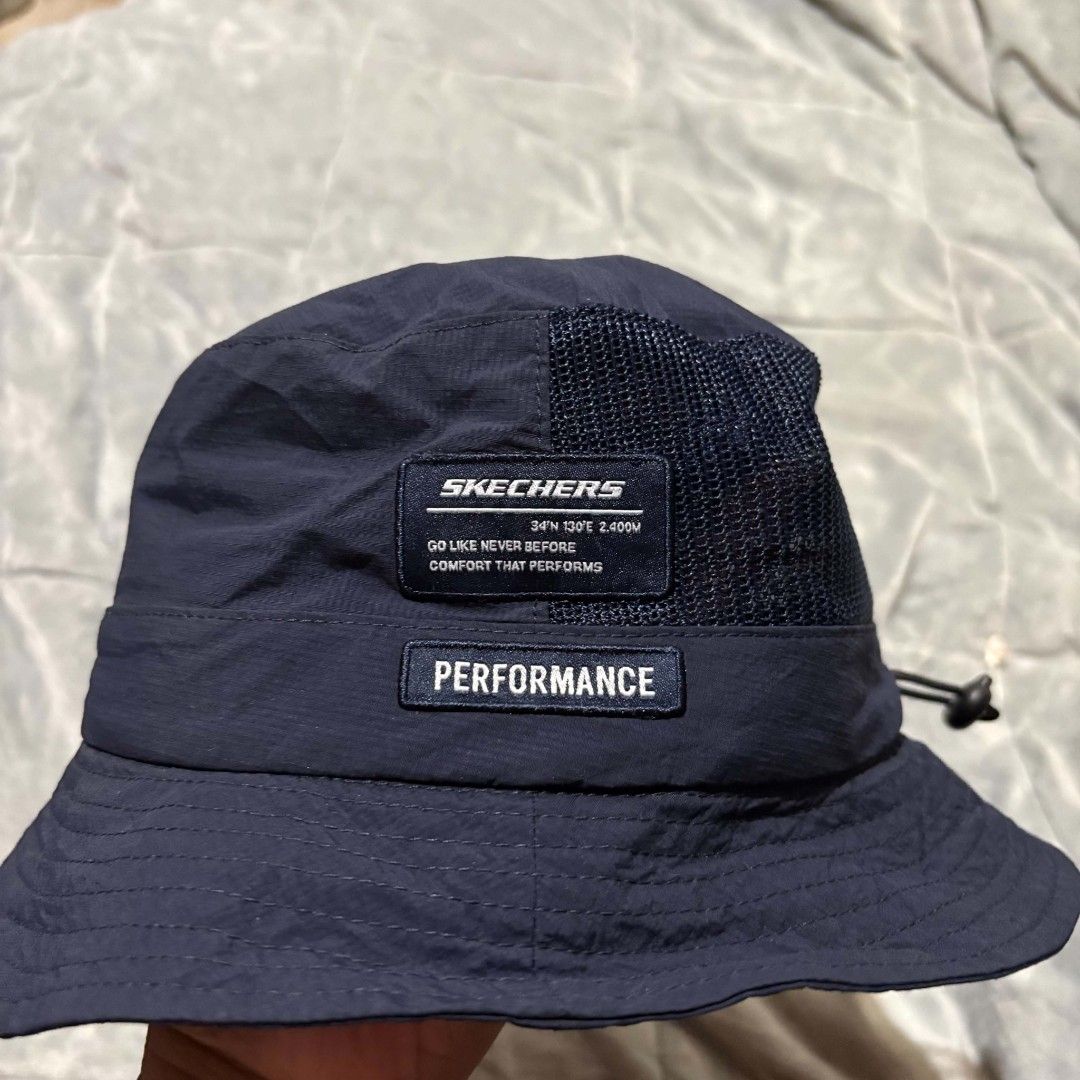Skechers Bucket hat (Category: Hats & Beanies) located in Alburquerque. Submitted by abj_thriftshop (Listing ID 1463195667, Image 2). Description: like new.