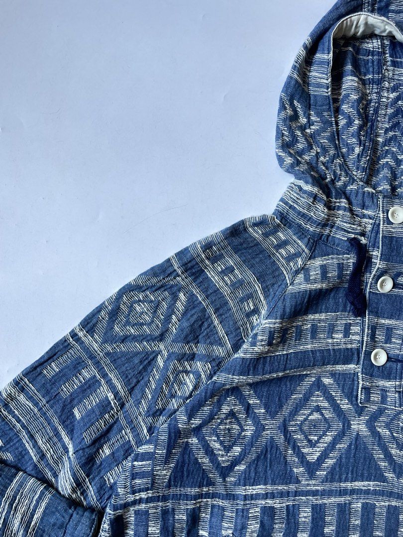 Snow Peak Indigo Stole Pattern Pullover Hoodie (Category: Coats, Jackets and Outerwear) located in Baguio. Submitted by chronicles_cache (Listing ID 1463271215, Image 3). Description: Condition: Great Size tagged: S Width: 23 Length: 25.5 Shoulder: 21 Sleeve: 19.5 .