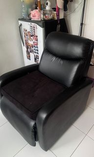 (Kategori: ) berada di . Dikirim oleh bongkarlemarianakkos (ID iklan 1463202776, Gambar 1). Deskripsi: .
