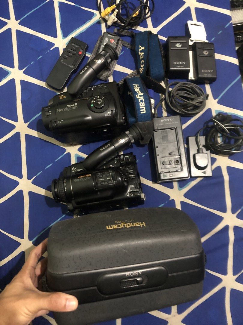 Sony Handy Cam Video Camera Recorder bundle defectives (Category: Video Cameras) located in Quezon City. Submitted by markgolveo (Listing ID 1463169500, Image 2). Description: Sony Handy Cam Video Camera Recorder bundle defectives Both Unit tested No power Both unit looks like in new condition smooth units We tried charging the battery packs it charges but units wont power on We also tried plugging the direct AC power supply adapter attachment on