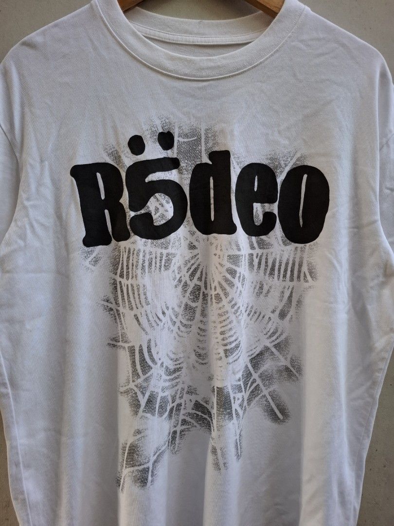 sp5der x Travis Scott's Days Before Rodeo III (Category: Tshirts & Polo Shirts ) located in Iloilo. Submitted by mnky.bsns03 (Listing ID 1463237189, Image 3). Description: 9/10 Color rate No issues 28.5 Length 22.5 Width.