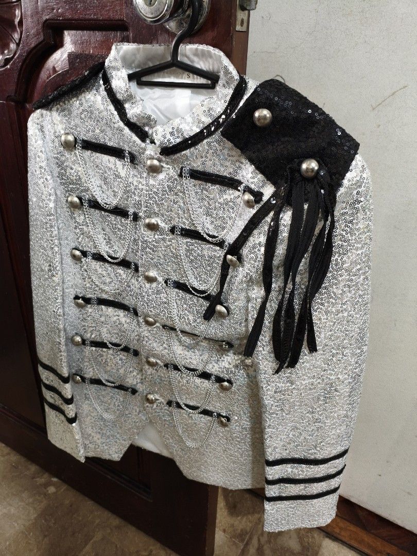 Sparkly Silver Sequin Steampunk Military Blazer (Category: Coats, Jackets and Outerwear) located in Paranaque City. Submitted by leinad333 (Listing ID 1463243587, Image 1). Description: Width: 15 Full Length: 26 Sleeve Length: 22 pwedeng pwede sa kids or sa mga 5 ft person na slim RFS: Decluttering.