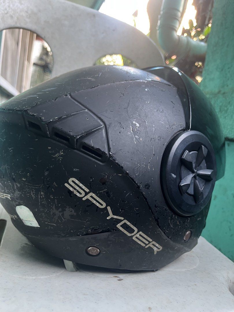 Spyder Reboot 2.0 Open Face Helmet (Category: Helmets and other Riding Gears) located in Manila. Submitted by cosmicbear-ead33b (Listing ID 1463222940, Image 3). Description: For Sale: Spyder Reboot 2.0 Open Face Helmet Large Color: Black 100% Original Price: PHP 600 RFS: Nakatambak lang Location: Tondo, Manila Pickup/Ship via Lalamove MOP: Cash/GCash/GoTyme/MariBank PM if interested, Thank you..