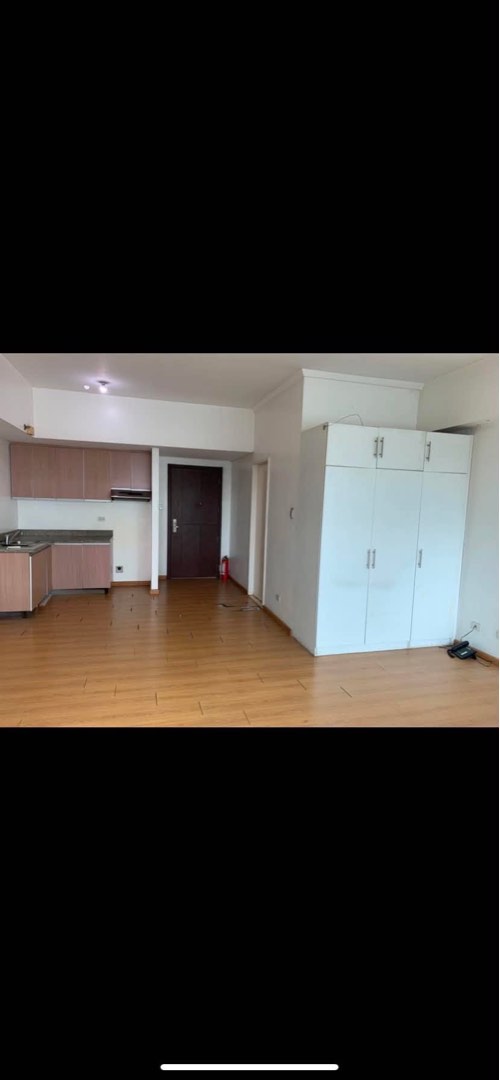 (Category: ) located in . Submitted by clooney27 (Listing ID 1463222527, Image 1). Description: .