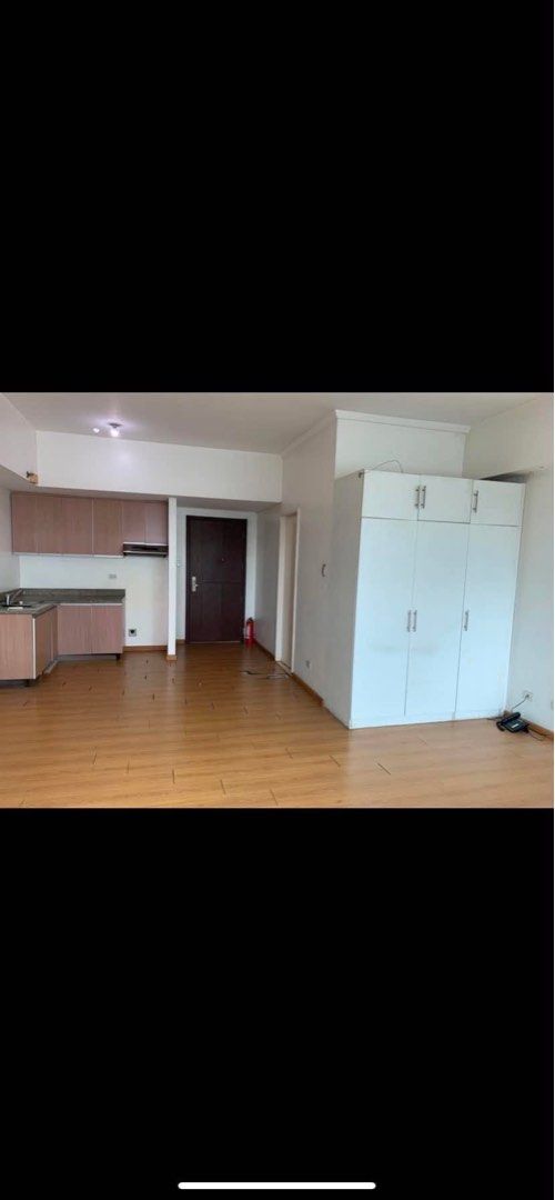 St Francis Shangrila Studio (Category: Apartments & Condos) located in Quezon City. Submitted by clooney27 (Listing ID 1463222527, Image 1). Description: studio unit 43sqm Bare unit Fo rent .
