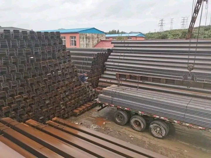 Steel Piling for Construction Projects (Category: Construction & Building Materials) located in Quezon City. Submitted by lmabansag30 (Listing ID 1463320553, Image 1). Description: sheet pile u9 TYPE2 - Bulk steel pilings available - Suitable for various construction projects - Contact for bulk orders and pricing more information message now or call 09154609758 pick up only.